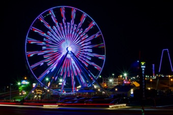 Navy Pier Ferris Wheel in its new home in Branson, MO
Navy Pier Ferris Wheel in its new home in Branson, MO